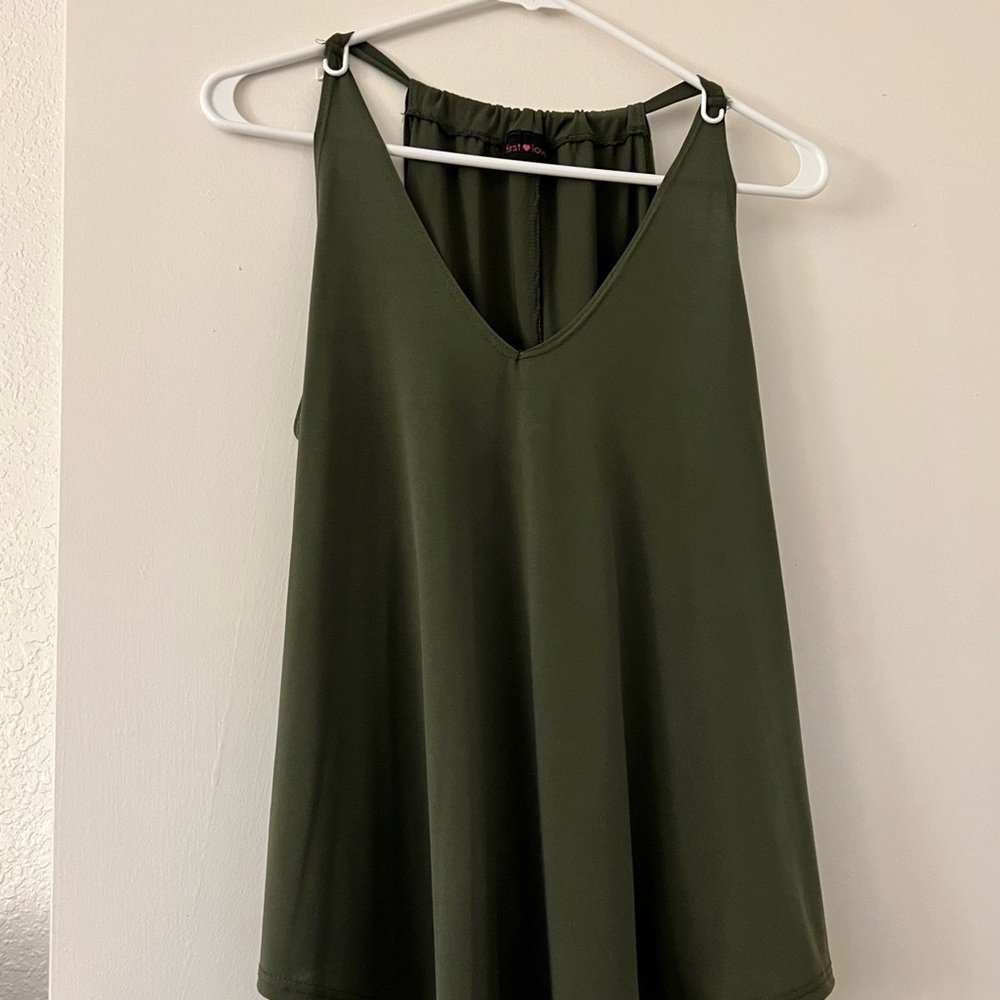 V shaped flowy tank top